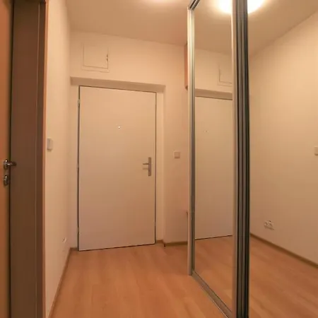 Sag 12th Floor Koloseo View Free Parking 布拉迪斯拉发