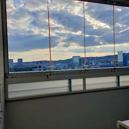 Апартаменты Sag 12th Floor Koloseo View Free Parking *