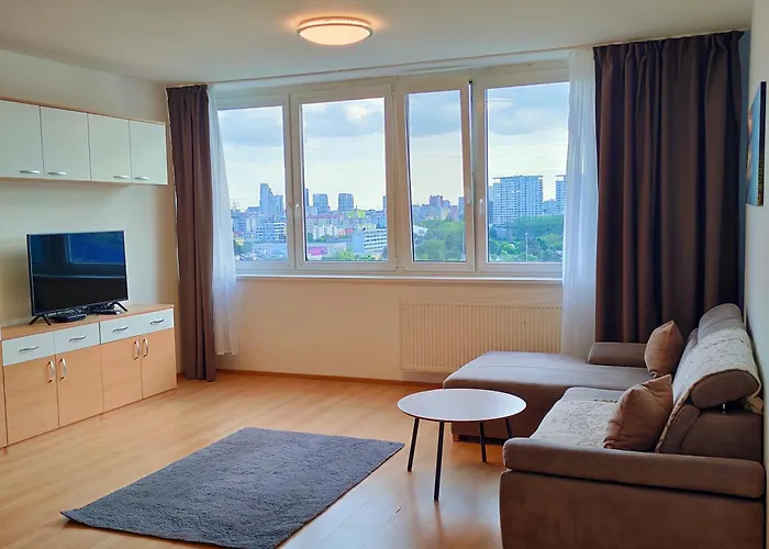 Sag 12th Floor Koloseo View Free Parking Pozsony