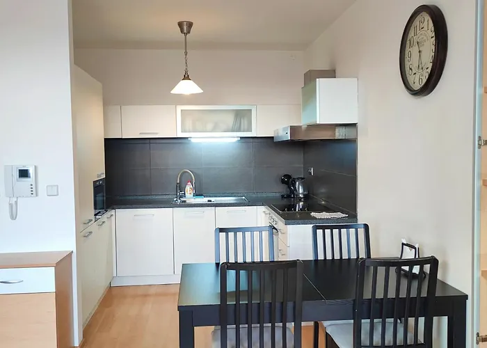 Sag 12th Floor Koloseo View Free Parking * Братислава