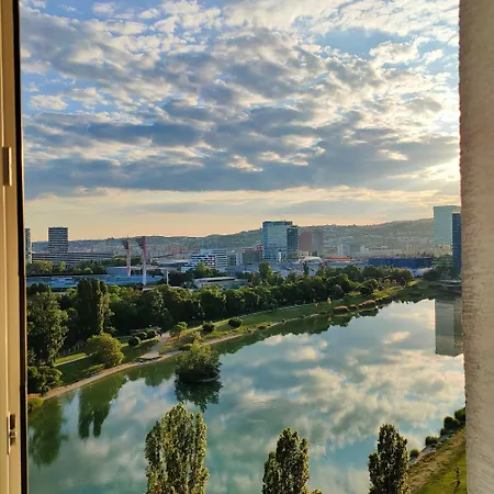 Sag 12th Floor Koloseo View Free Parking דירה