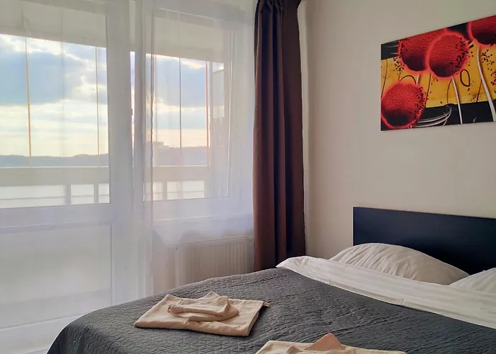Sag 12th Floor Koloseo View Free Parking * ברטיסלאבה
